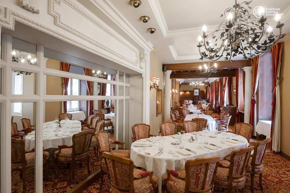 Hostellerie De La Poste - Les Collectionneurs Avallon Restaurant foto